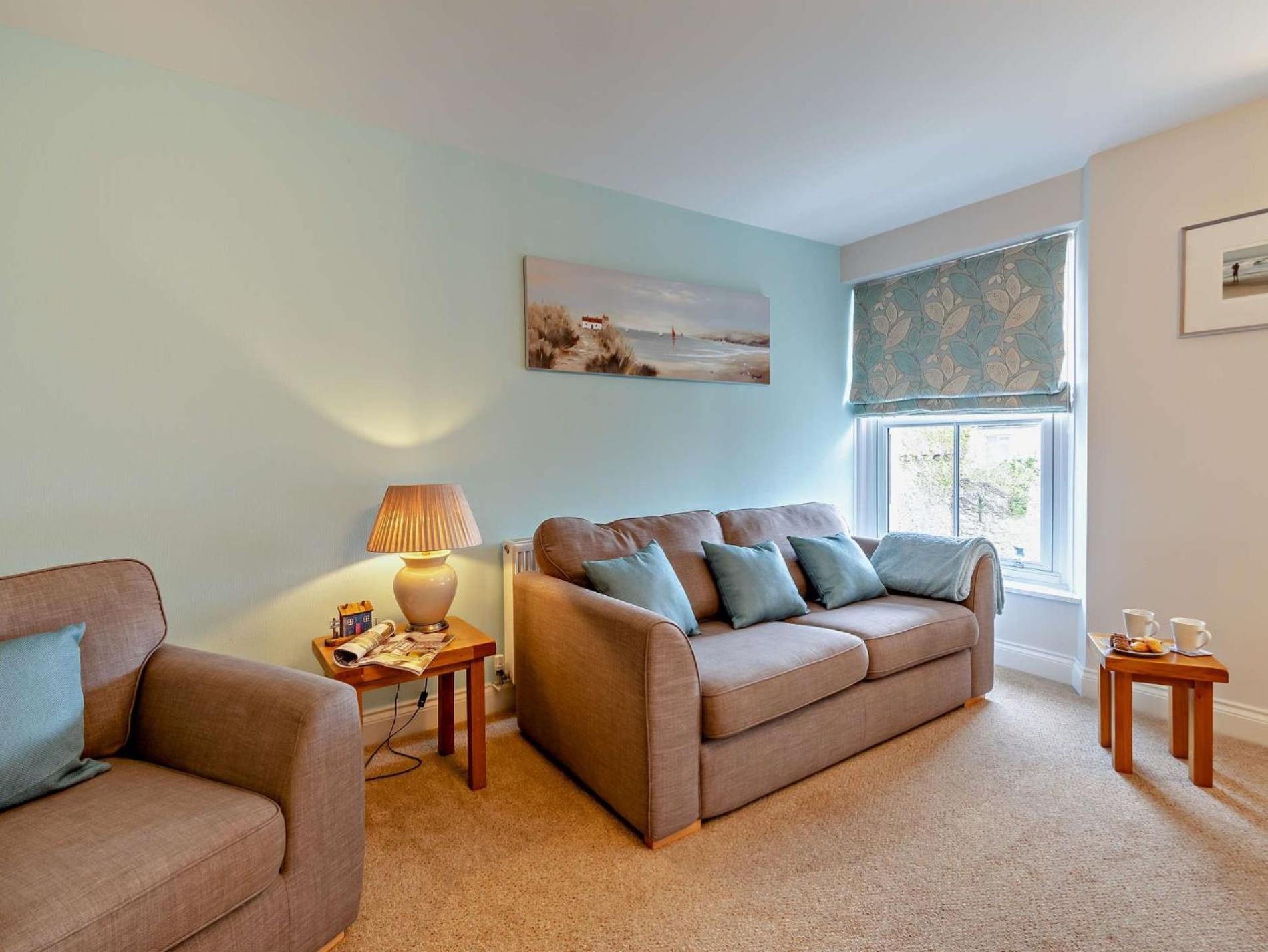 2 Bed In Tenby Fb229 外观 照片